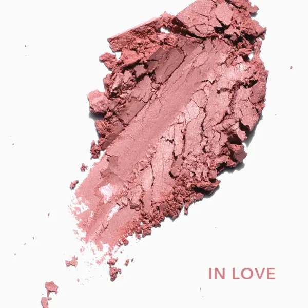 أحمر خدود اون درجة ان لوف